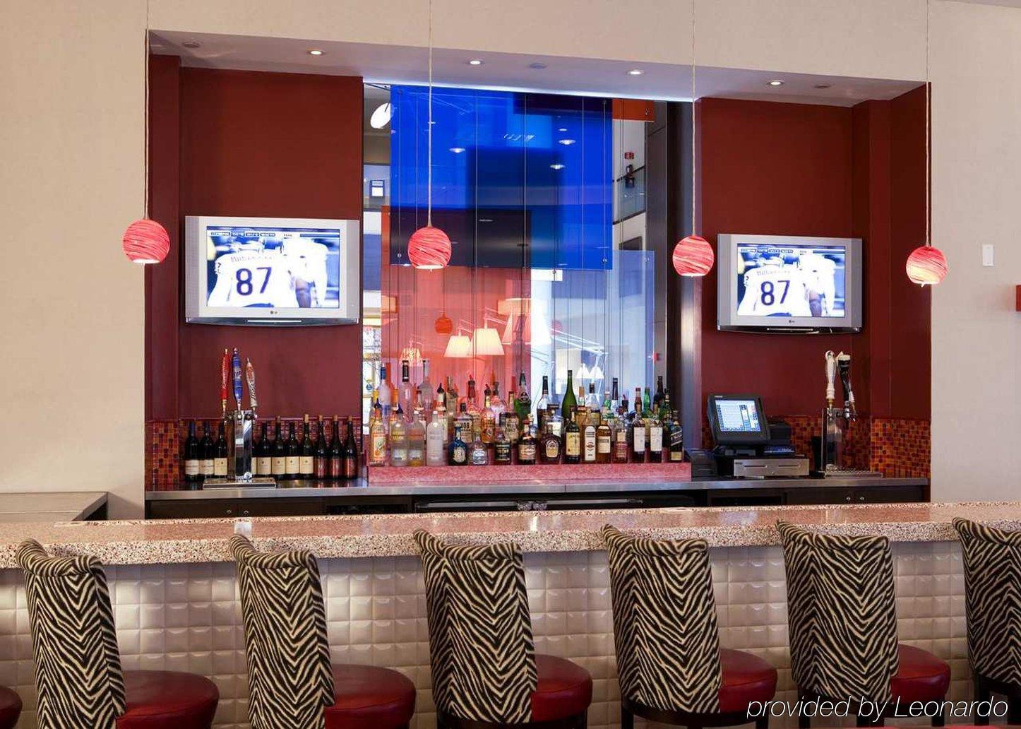 The Park Hotel At Meadowlands East Rutherford Étterem fotó